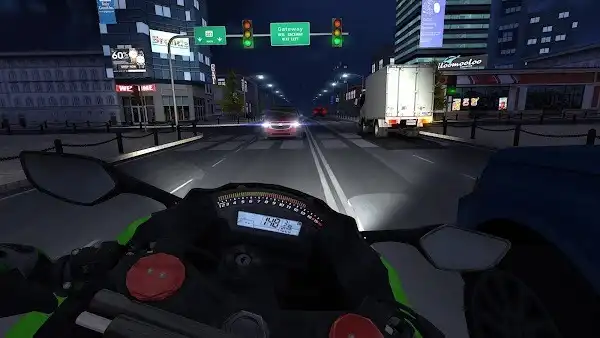 تأثيرات الإضاءة والقيادة الليلية داخل لعبة Traffic Rider مهكرة.